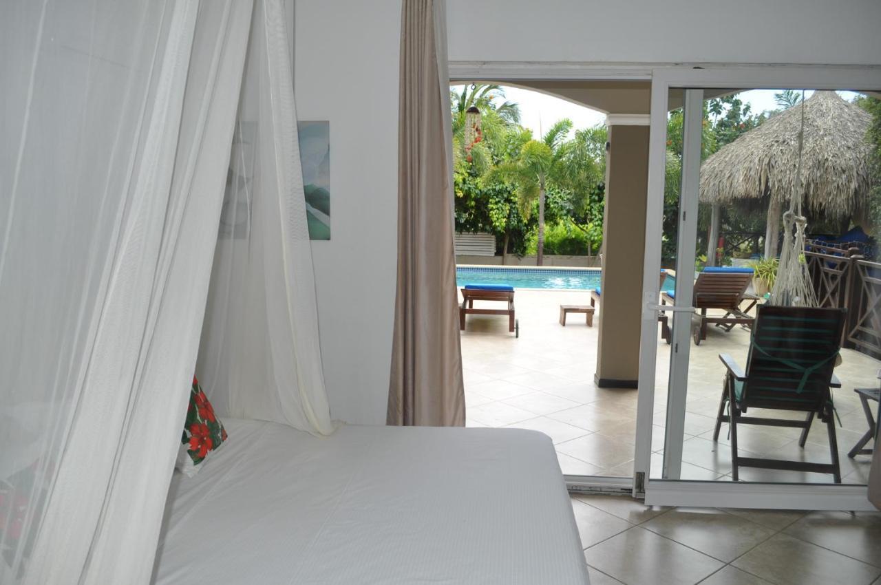 Hibiscus Beach House Jan Thiel Exterior foto